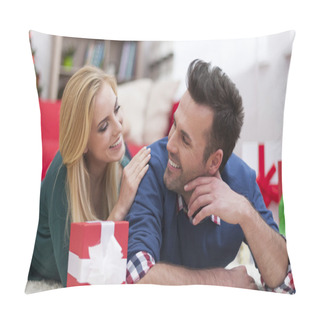 Personality  Couple On Christmas Time With Gifts Pillow Covers