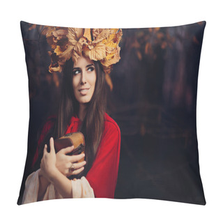 Personality  Woman With Autumn Leaves Crown With Treasure Box Pillow Covers