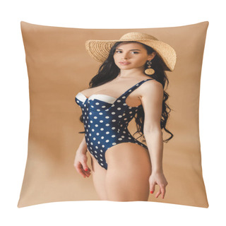 Personality  Sexy Brunette Woman In Polka Dot Swimsuit And Straw Hat Posing On Beige Background Pillow Covers