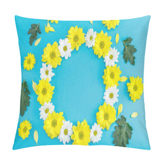 Personality  Beautiful Yellow And White Flowers Pillow Covers