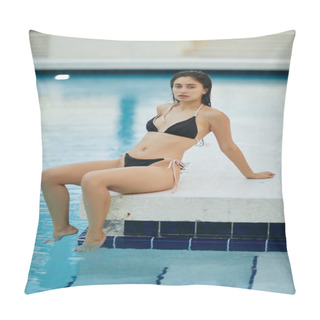 Personality  Summer Getaway, Sexy And Captivating Woman With Wet Hair Dressed In Black Bikini Sitting And Dipping Toes In Swimming Pool, Luxury Resort In Miami, USA, Shimmering Water, Summer Holiday Pillow Covers
