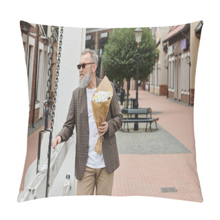 Personality  Senior Man With Beard And Sunglasses Holding Bouquet Of Flowers, Urban Backdrop, Stylish Outfit Pillow Covers