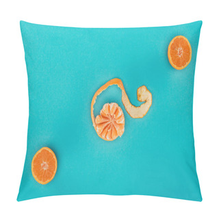 Personality  Top View Of Arranged Ripe Mandarin And Orange Pieces Isolated On Blue Pillow Covers