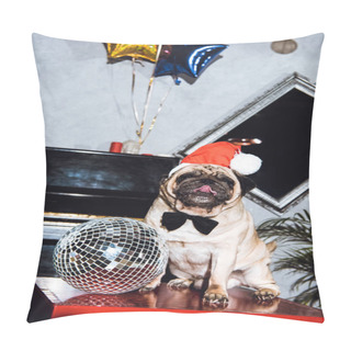 Personality  Pug Santa Pillow Covers