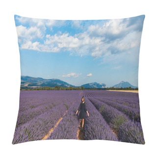 Personality  Walking Pillow Covers