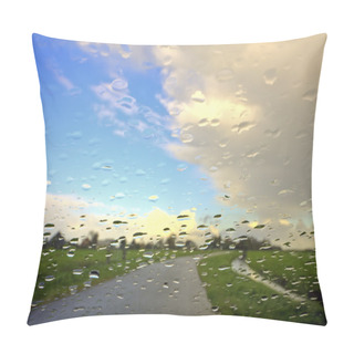 Personality  Rain Drops On A Window Pillow Covers