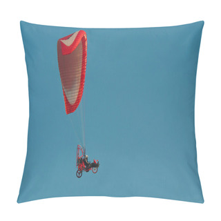 Personality  Red Paraglider On The Blue Sky Pillow Covers