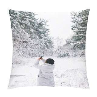 Personality  Rear View Of Woman Taking Photo Of Snowy Forest By Smartphone Pillow Covers