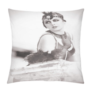 Personality  Portrait Of The Beautiful Retro Woman 1920s - 1930s Pillow Covers