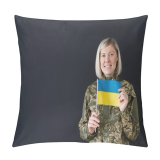 Personality  Happy Blonde Woman In Military Uniform Holding Small Ukrainian Flag Isolated On Black Pillow Covers