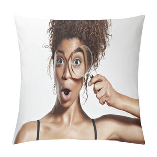 Personality  Woman With Eye Wathing In Magnifying Glass Pillow Covers