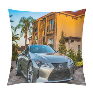 Personality  Lexus LC 500 Color Pillow Covers