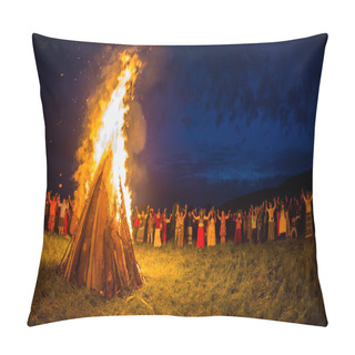 Personality  People Celebrate The Holiday And Russian Dance In A Circle Around  Sacred Fire Pillow Covers