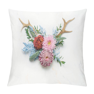 Personality  Antlers Decorated With Flowers On Light Marble Background Pillow Covers