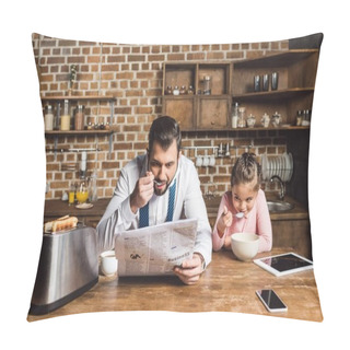 Personality  Father And Daughter Eating Breakfast Together Pillow Covers