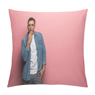 Personality  Excited Man With Nand By Ching Looking At Camera On Pink Background Pillow Covers
