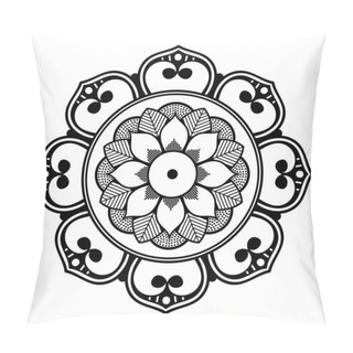 Personality  Ethnic Mandala Ornament. Arabic, Pakistan, Moroccan, Turkish, Indian, Spain Motifs Pillow Covers