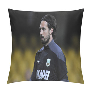 Personality  Andrea Consigli Player Of Sassuolo, During The Match Of The Italian Football League Serie A Between Benevento Vs Sassuolo Final Result 0-1, Match Played At The Ciro Vigorito Stadium In Benevento. Italy, April 12, 2021. Pillow Covers