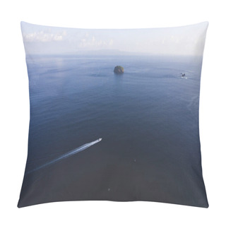 Personality  Rich Travel To Bali Pillow Covers