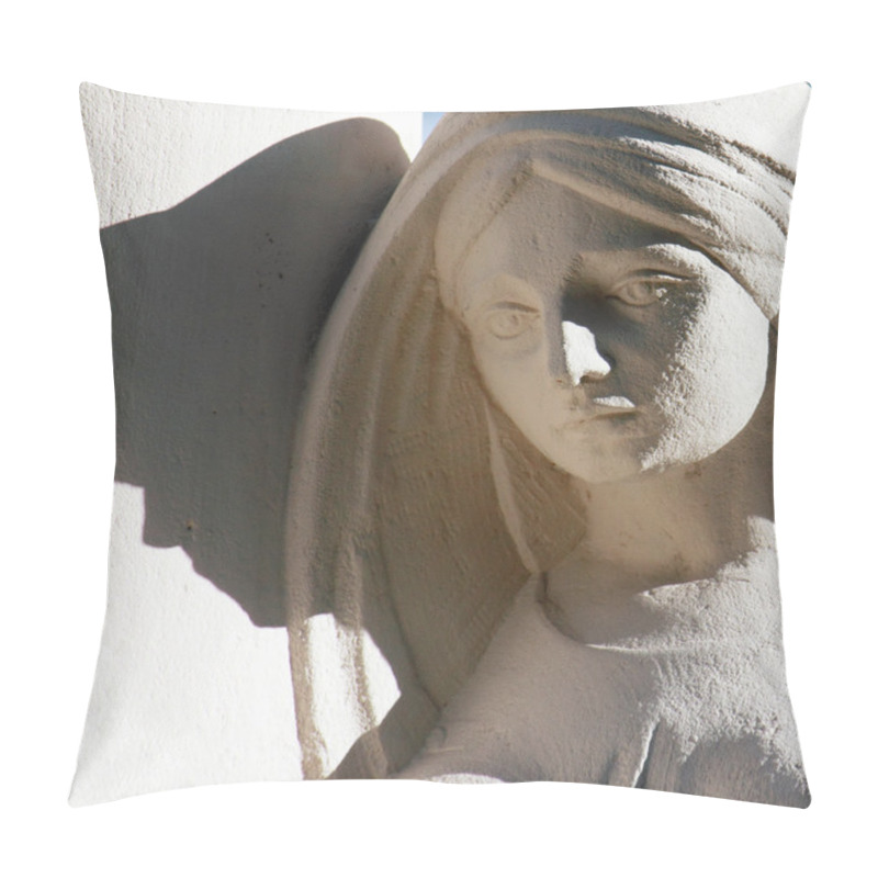 Personality  The Statue Of The Goddess Hera In Greek Mythology, And Juno In R Pillow Covers