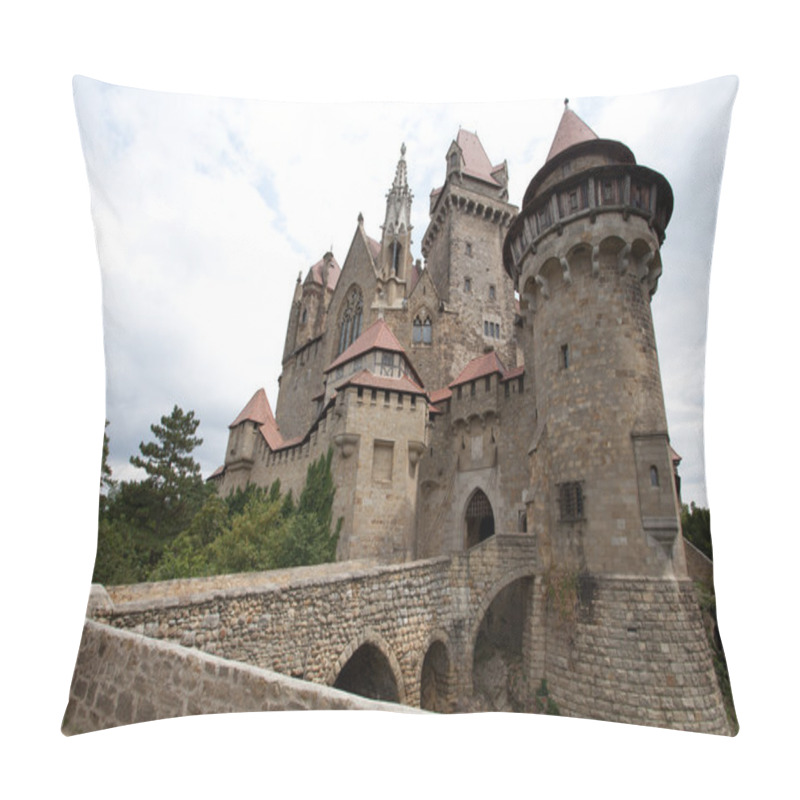 Personality  Kreuzenstein Castle pillow covers