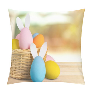 Personality  Colorful Eggs Isolated On Background Pillow Covers
