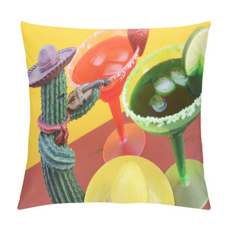 Personality  Happy Cinco De Mayo Colorful Party Theme Pillow Covers