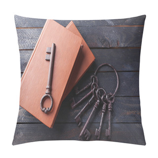 Personality  Bunch Of Old Keys With Notebooks On Dark Wooden Background, Close Up Pillow Covers