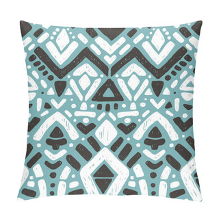 Personality  Ikat Ornament. Tribal Pattern Pillow Covers