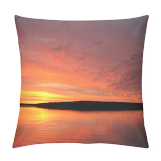 Personality  Majestic Sunset At Karelia Lake Pillow Covers