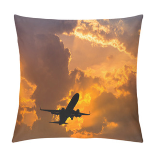 Personality  Silhouette Airplane Flying On Sunset  Pillow Covers