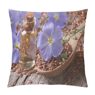 Personality  Flowers Flax, Seeds And Oil In A Bottle Horizontal Pillow Covers