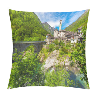 Personality  View To Lavertezzo Village Pillow Covers