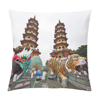 Personality  Dragon Tiger Tower Pillow Covers