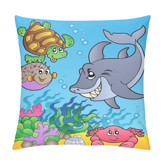 Personality  Underwater Animals And Fishes 1 Pillow Covers