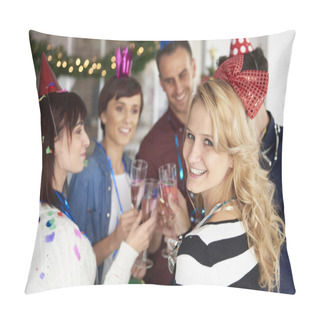 Personality  Good Mood At Office Party Pillow Covers