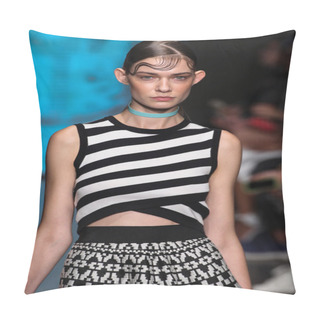 Personality  Adrianna Zajdler Walk The Runway At DKNY Pillow Covers
