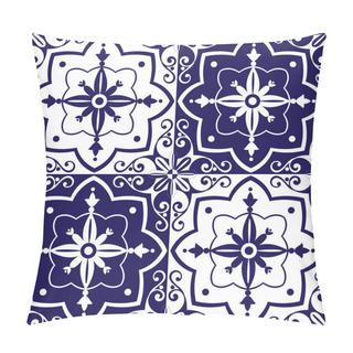 Personality  Delft Dutch Tiles Pattern Vector With Blue And White Flowers Ornaments Pillow Covers