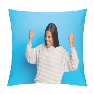 Personality  Young Colombian Girl With Sweater Celebrating A Victory Pillow Covers