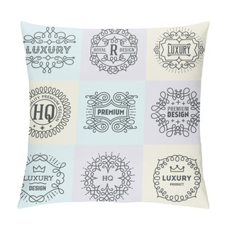 Personality  Retro Design Luxury Insignias Pillow Covers
