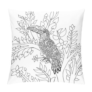 Personality  Cute Toucan In Fantasy Flowers. Pillow Covers