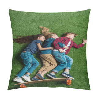 Personality  Children Standing On Skateboard Pillow Covers