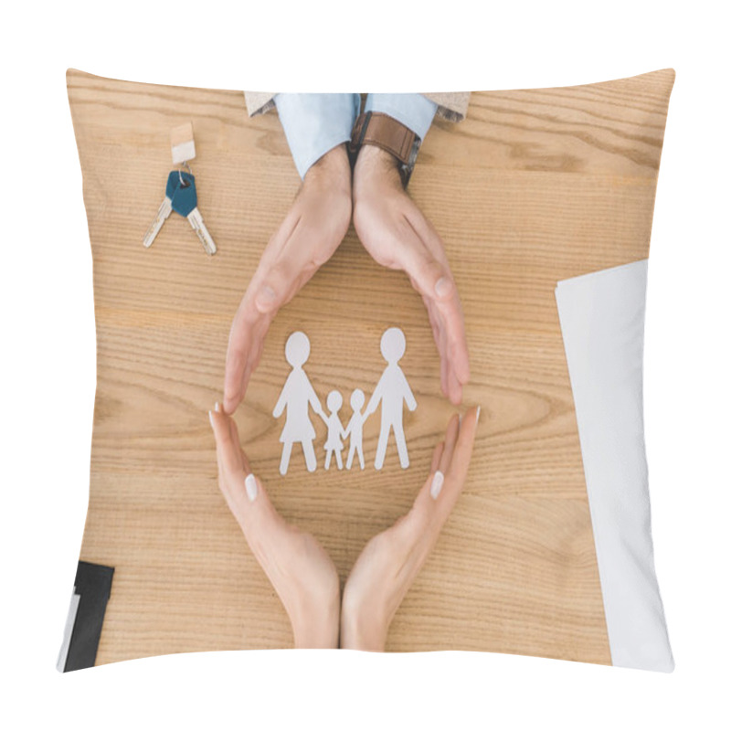 Personality  Couple Making Circle With Hands On Wooden Table With Paper People Inside, Family Insurance Pillow Covers