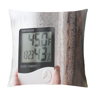Personality  Electronic Clock, Calendar, Thermometer, And Hygrometer, Against The Background Of Condensation On Glass, High Humidity. Digital Hygrometer In The Laboratory Shows The Temperature Of The Pharyngeite Pillow Covers
