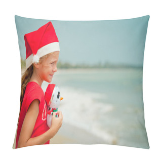 Personality  Adorable Happy Smiling Girl On Beach Vacation Pillow Covers