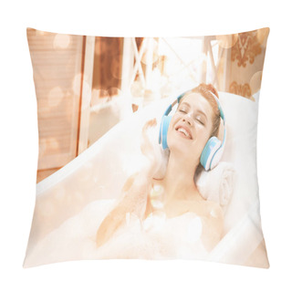 Personality  Attractive Woman Relaxing In Bath Pillow Covers