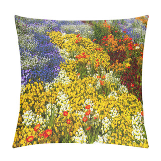 Personality  Flower Bed Top View In Different Colours Pillow Covers