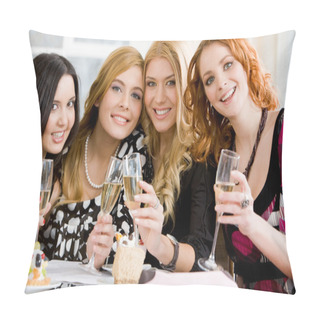 Personality  Girlfriends Pillow Covers
