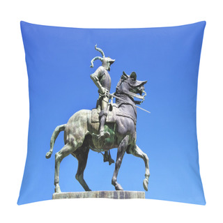 Personality  Equestrian Statue Of Francisco Pizarro, Trujillo, Spain Pillow Covers