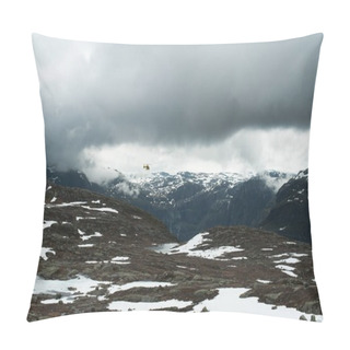 Personality  Helicopter In The Norwegian Mountains Pillow Covers